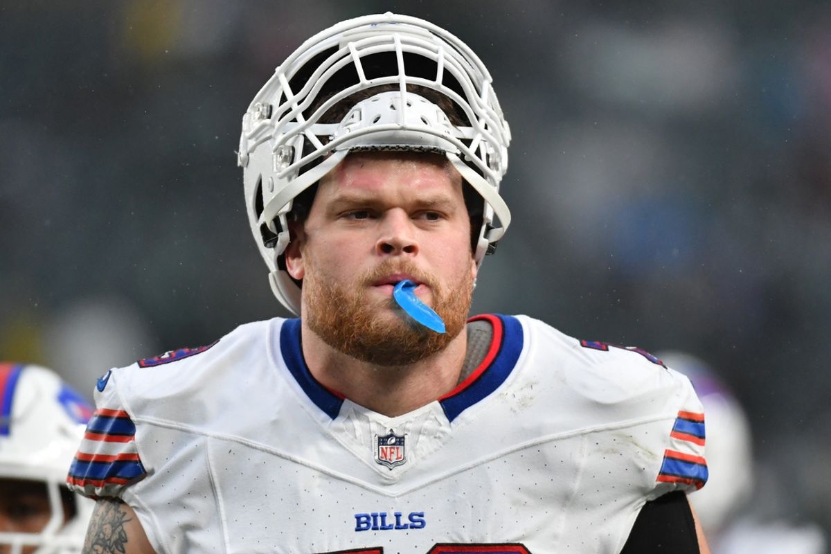 Nov 26, 2023; Philadelphia, Pennsylvania, USA; Buffalo Bills offensive tackle Spencer Brown (79) against the Philadelphia Eagles at Lincoln Financial Field. Mandatory Credit: Eric Hartline-Imagn Images