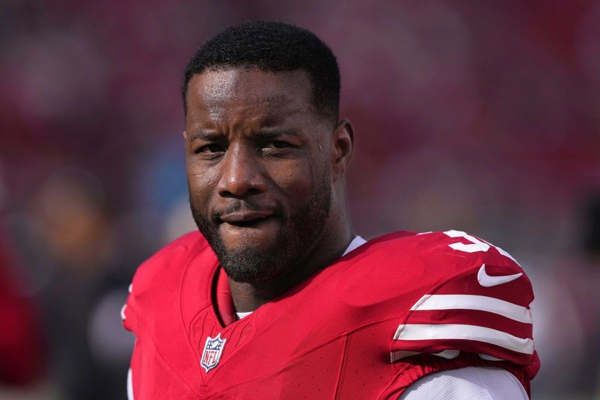 Dec 10, 2023; Santa Clara, California, USA; San Francisco 49ers safety Tashaun Gipson Sr. (31) before the game against the Seattle Seahawks at Levi's Stadium. Mandatory Credit: Darren Yamashita-USA TODAY Sports