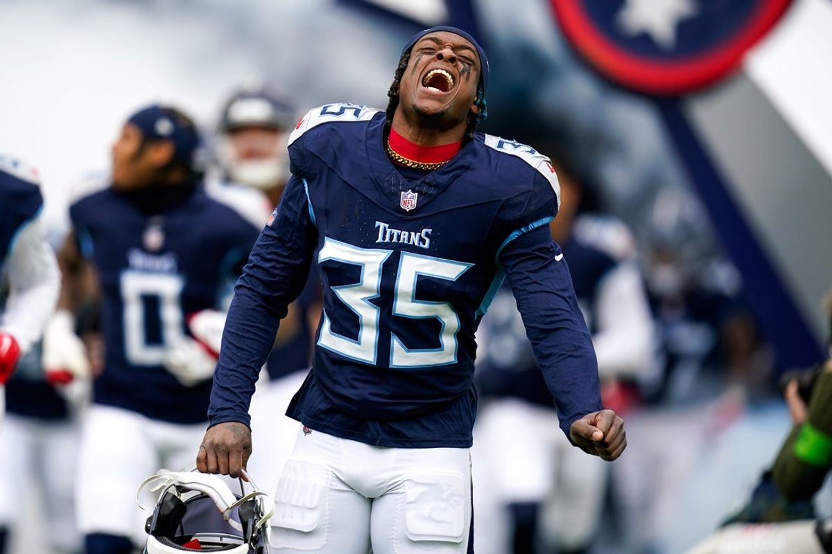 Tennessee Titans safety K'Von Wallace (35) heads to the field before a game against the Jacksonville Jaguars at Nissan Stadium in Nashville, Tenn., Sunday, Jan. 7, 2024.