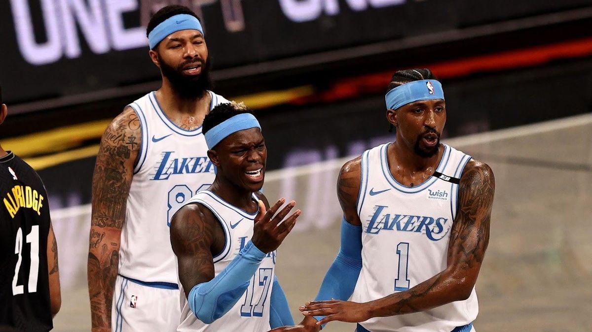 Turns out the Lakers are going to be without  Dennis Schröder (#17) for the next 10-14 days.
