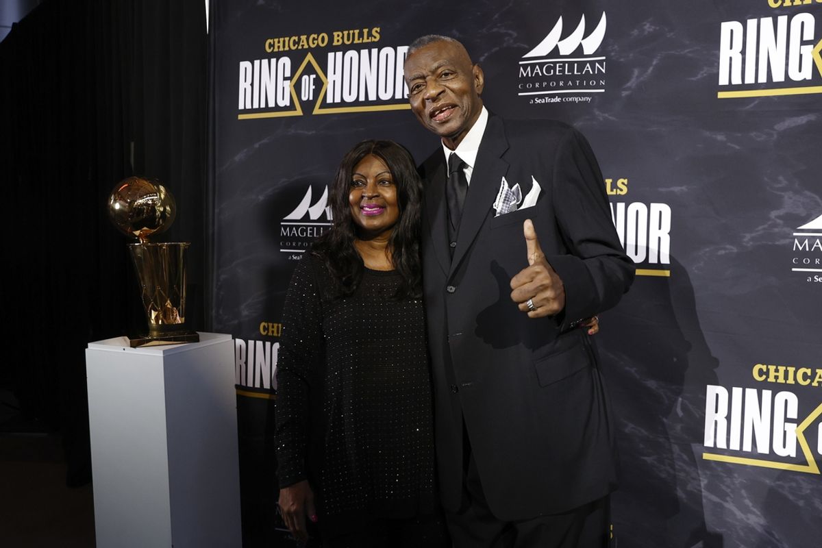 Jan 11, 2024; Chicago, IL, USA; Bob Love attends inaugural Ring of Honor gala at United Center. Mandatory Credit: Kamil Krzaczynski-Imagn Images