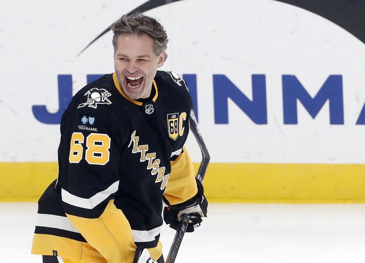 Feb 18, 2024; Pittsburgh, Pennsylvania, USA;  Pittsburgh Penguins former right wing Jaromir Jagr (68) reacts during warm-ups against the Los Angeles Kings at PPG Paints Arena. The Kings won 2-1. Mandatory Credit: Charles LeClaire-Imagn Images