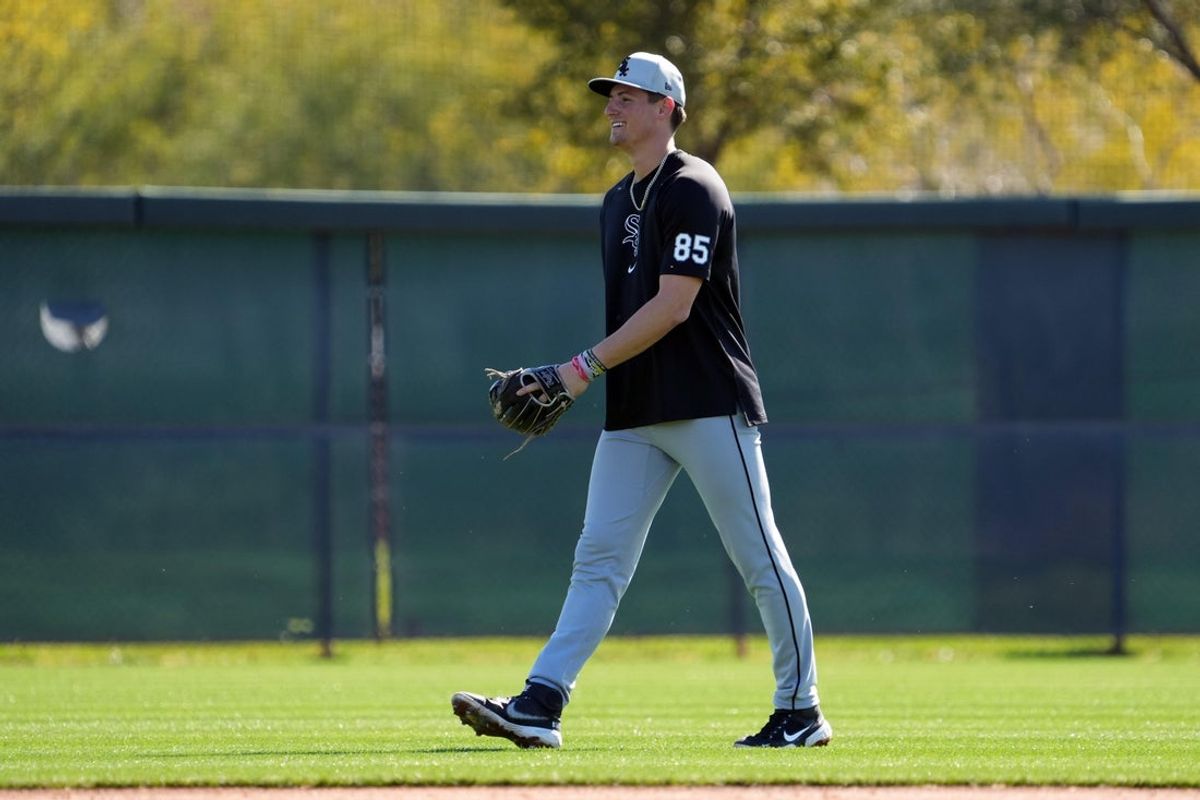Feb 19, 2024; Glendale, AZ, USA; Chicago White Sox infielder Colson Montgomery (85) performs a drill during a Spring Training workout at Camelback Ranch Mandatory Credit: Joe Camporeale-Imagn Images