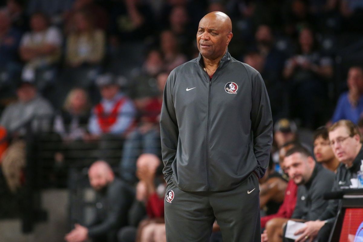 Mar 2, 2024; Atlanta, Georgia, USA; Florida State Seminoles head coach Leonard Hamilton on the sideline against the Georgia Tech Yellow Jackets in the second half at McCamish Pavilion. Mandatory Credit: Brett Davis-Imagn Images
