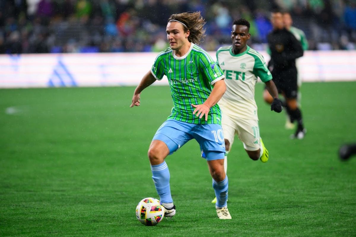 Mar 2, 2024; Seattle, Washington, USA; Seattle Sounders FC forward Pedro de la Vega (10) advances the ball against Austin FC during the game at Lumen Field. Mandatory Credit: Steven Bisig-USA TODAY Sports