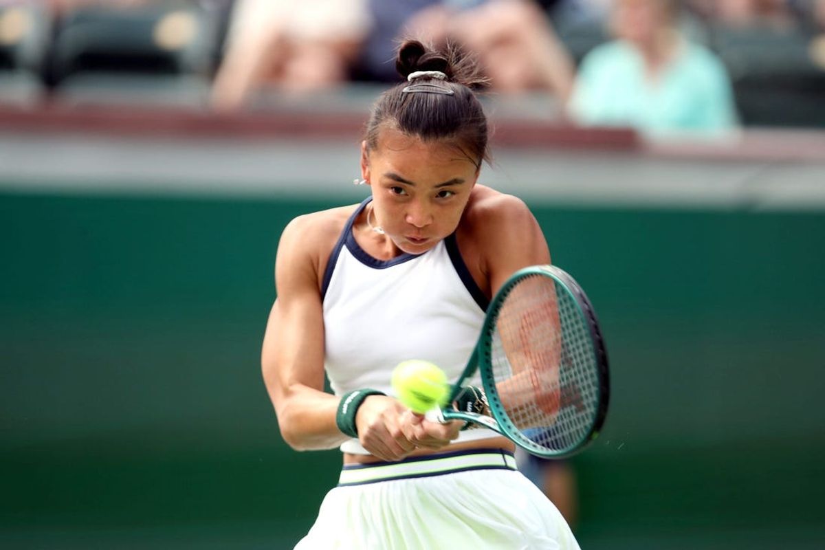 Yue Yuan returns to Coco Gauff during their quarterfinal match of the BNP Paribas Open in Indian Wells, Calif., on Thurs., March 14, 2024.