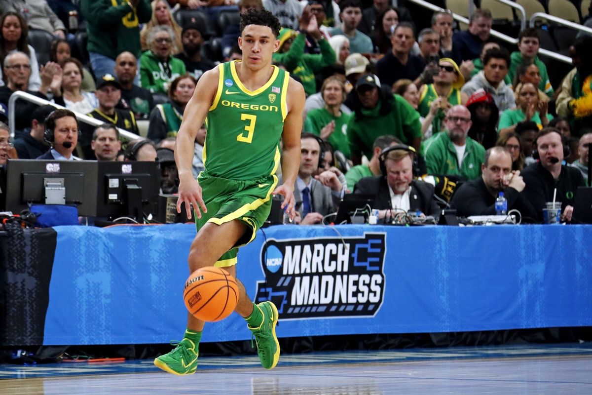 Mar 21, 2024; Pittsburgh, PA, USA; Oregon Ducks guard Jackson Shelstad (3) brings the ball up court during the first half of the game against the South Carolina Gamecocks in the first round of the 2024 NCAA Tournament at PPG Paints Arena. Mandatory Credit: Charles LeClaire-Imagn Images