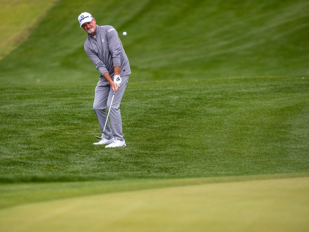 Jerry Kelly approaches the second green during the final round of The Galleri Classic at Mission Hills Country Club in Rancho Mirage, Calif., Sunday, March 31, 2024.