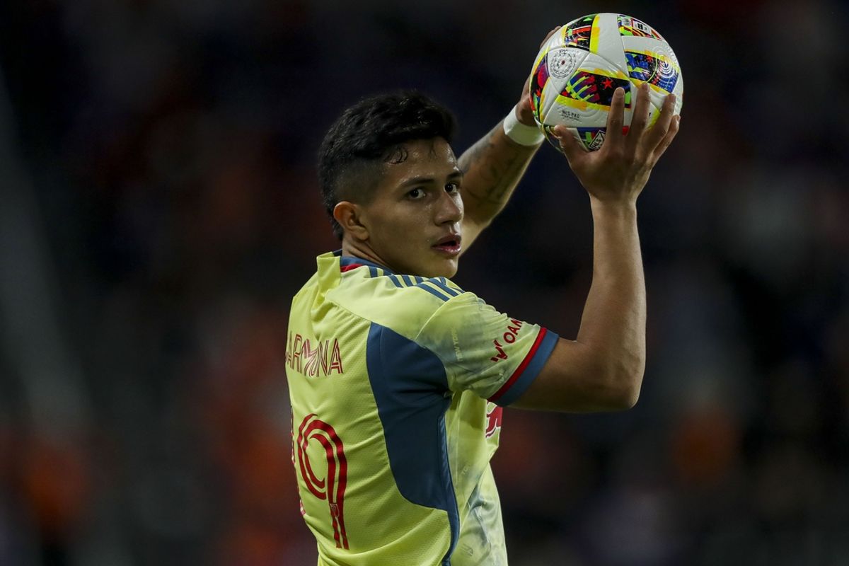 Apr 6, 2024; Cincinnati, Ohio, USA; New York Red Bulls midfielder Wiki Carmona (19) throws in the ball against FC Cincinnati in the first half at TQL Stadium. Mandatory Credit: Katie Stratman-USA TODAY Sports