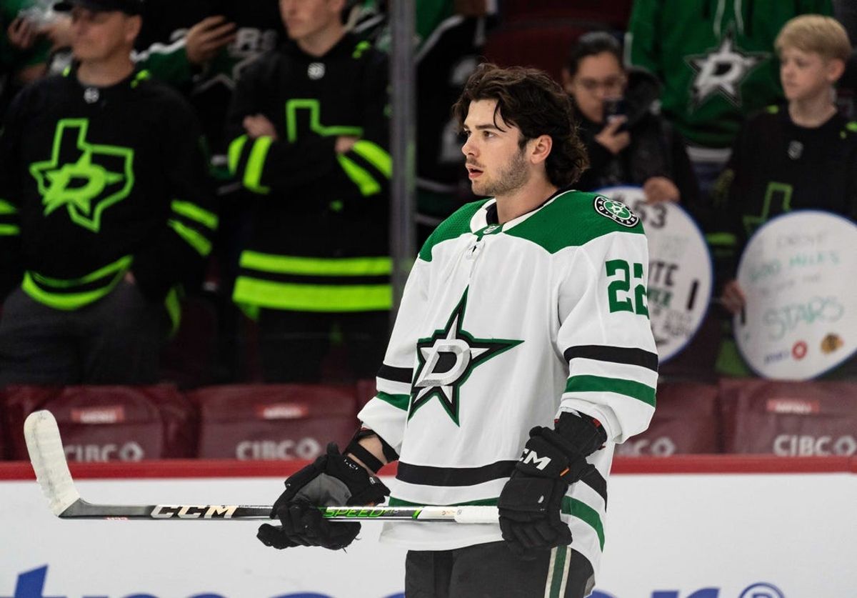 Apr 6, 2024; Chicago, Illinois, USA; Dallas Stars center Mavrik Bourque (22) warms up before a match against the Chicago Blackhawks at United Center. Mandatory Credit: Seeger Gray-USA TODAY Sports