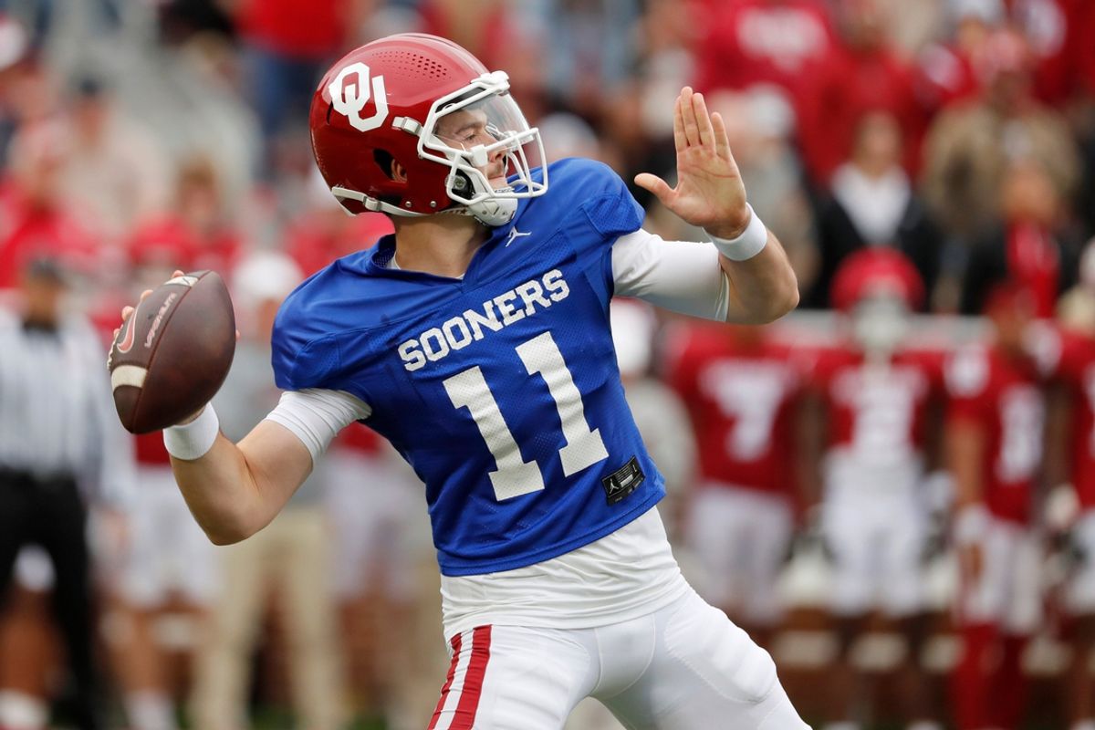 Oklahoma's Jackson Arnold drops back pass during a University of Oklahoma (OU) Sooners spring football game at Gaylord Family-Oklahoma Memorial Stadium in Norman, Okla., Saturday, April 20, 2024.