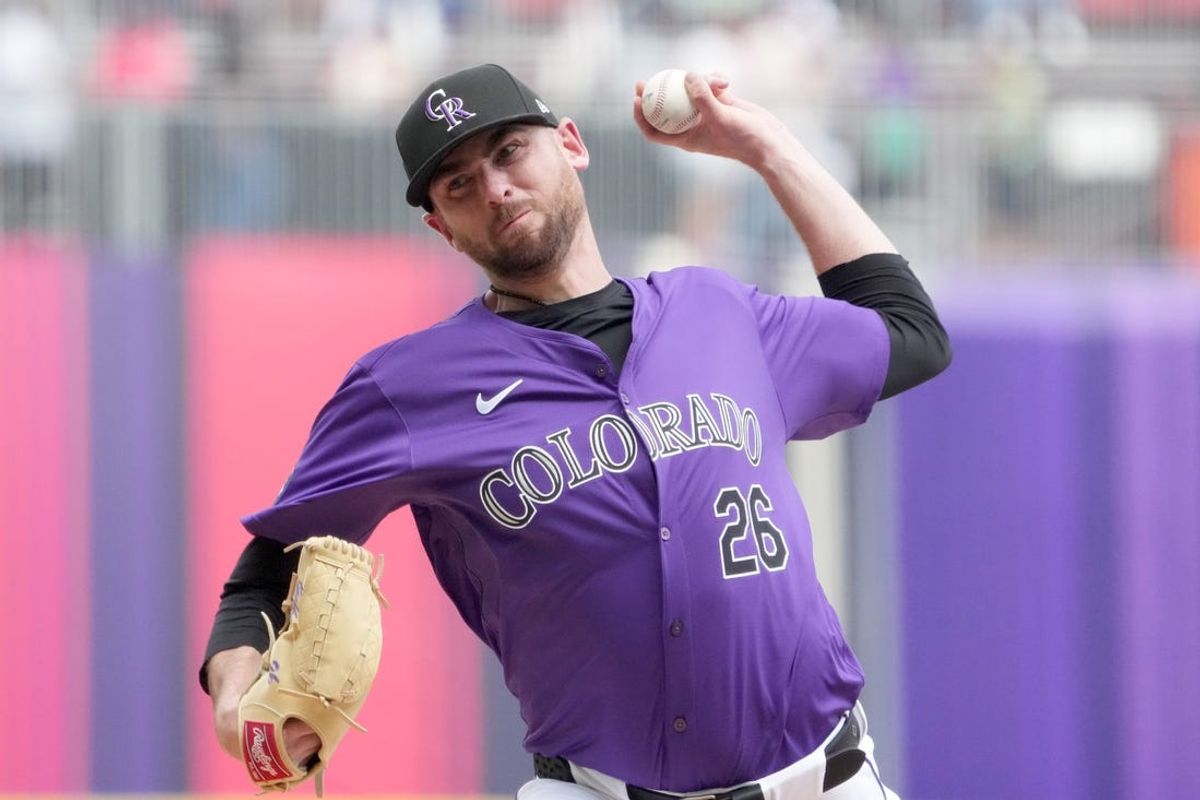 Apr 28, 2024; Mexico City, Mexico; Colorado Rockies pitcher Austin Gomber (26) throws against the Houston Astros during the MLB World Tour Mexico City Series game at Estadio Alfredo Harp Helu. Mandatory Credit: Kirby Lee-USA TODAY Sports