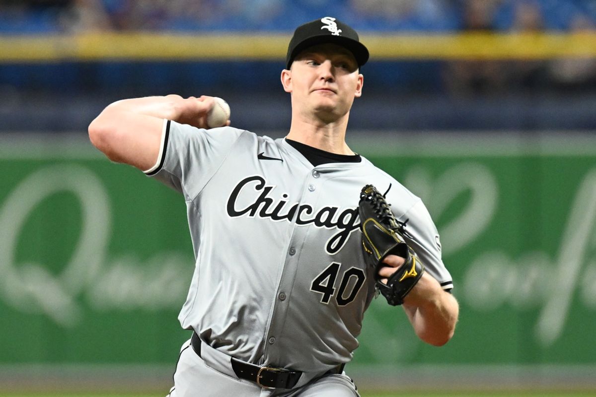May 7, 2024; St. Petersburg, Florida, USA; Chicago White Sox starting pitcher Michael Soroka (40) throws a pitch in the first inning against the Tampa Bay Rays  at Tropicana Field. Mandatory Credit: Jonathan Dyer-Imagn Images