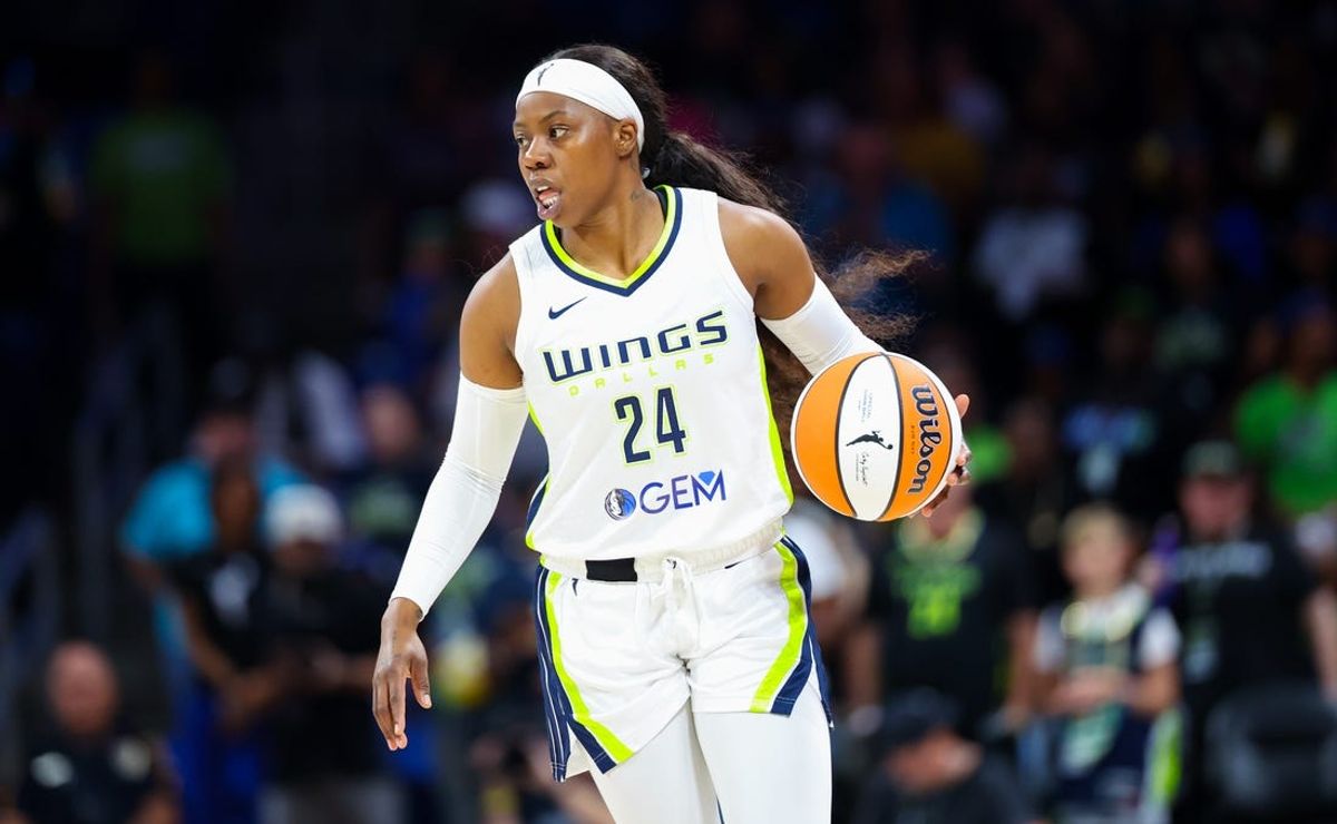 May 15, 2024; Arlington, Texas, USA; Dallas Wings guard Arike Ogunbowale (24) dribbles during the first quarter against the Chicago Sky at College Park Center. Mandatory Credit: Kevin Jairaj-USA TODAY Sports