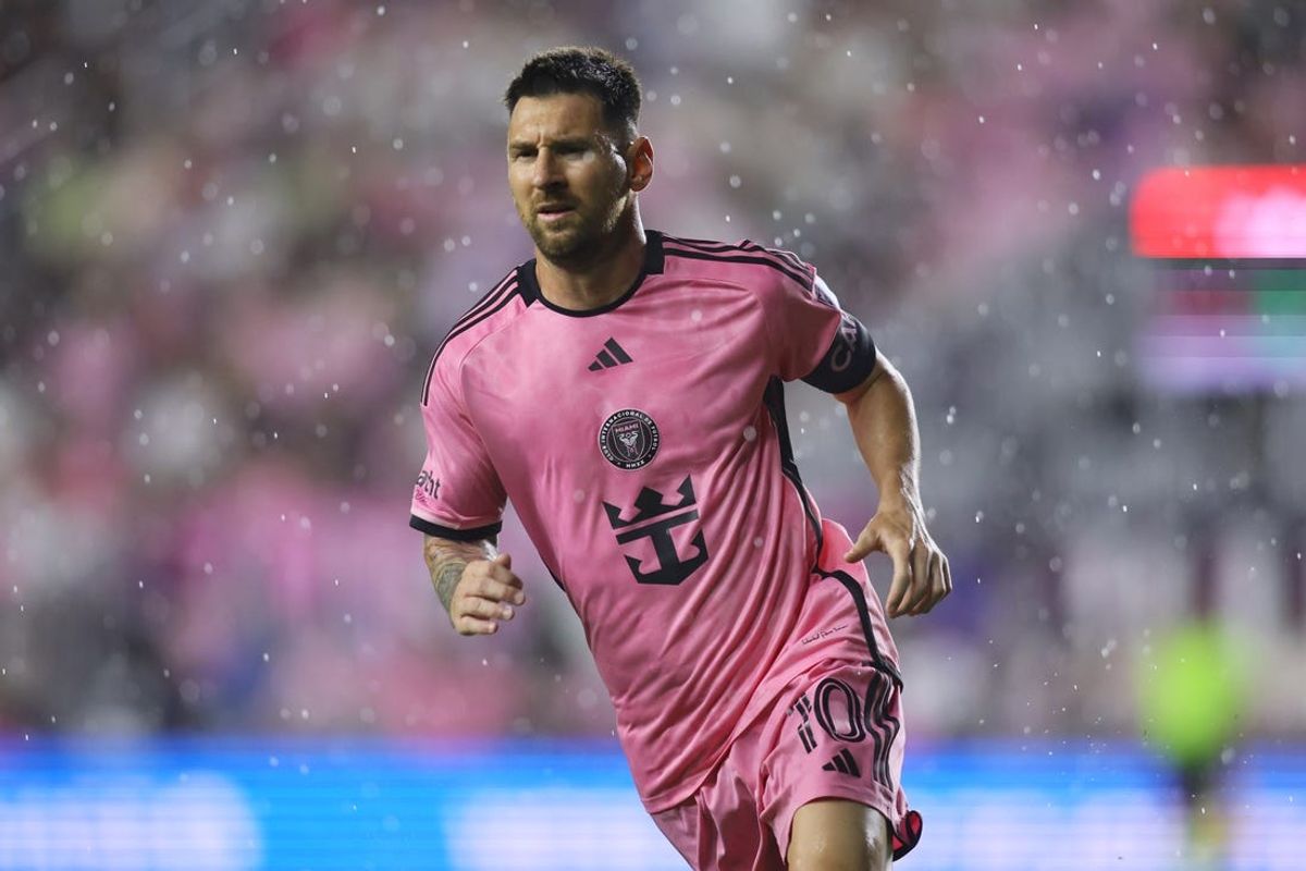 May 18, 2024; Fort Lauderdale, Florida, USA; Inter Miami CF forward Lionel Messi (10) runs in the first half against D.C. United at Chase Stadium. Mandatory Credit: Sam Navarro-USA TODAY Sports