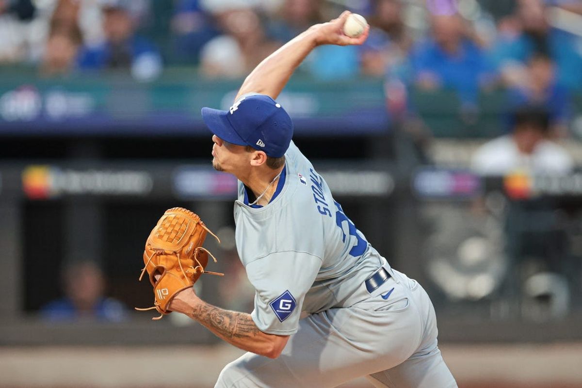 May 28, 2024; New York City, New York, USA; Los Angeles Dodgers starting pitcher Gavin Stone (35) delivers a pitch during the first inning against the New York Mets at Citi Field. Mandatory Credit: Vincent Carchietta-USA TODAY Sports