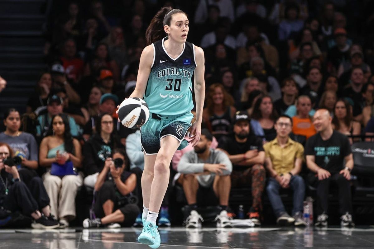 Jun 2, 2024; Brooklyn, New York, USA;  New York Liberty forward Breanna Stewart (30) brings the ball up court in the third quarter against the Indiana Fever at Barclays Center. Mandatory Credit: Wendell Cruz-USA TODAY Sports
