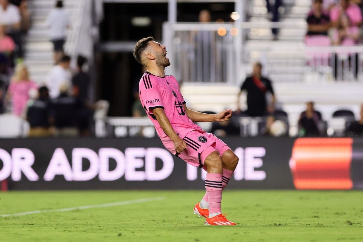 Jun 19, 2024; Fort Lauderdale, Florida, USA; Inter Miami CF defender Jordi Alba (18) reacts after missing a shot against the Columbus Crew during the first half at Chase Stadium. Mandatory Credit: Sam Navarro-USA TODAY Sports