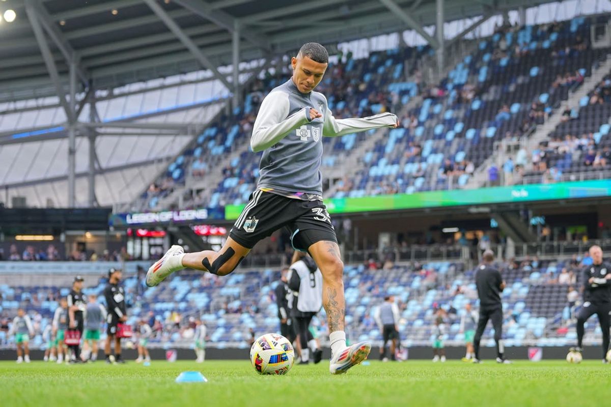 Jun 22, 2024; Saint Paul, Minnesota, USA;  Minnesota United midfielder Kervin Arriaga (33) warms up before a match against the Austin FC at Allianz Field. Mandatory Credit: Brad Rempel-USA TODAY Sports