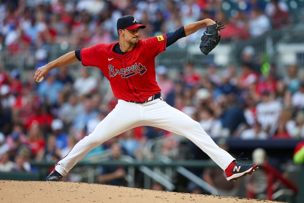 Jun 28, 2024; Atlanta, Georgia, USA; Atlanta Braves starting pitcher Charlie Morton (50) throws against the Pittsburgh Pirates in the second inning at Truist Park. Mandatory Credit: Brett Davis-USA TODAY Sports