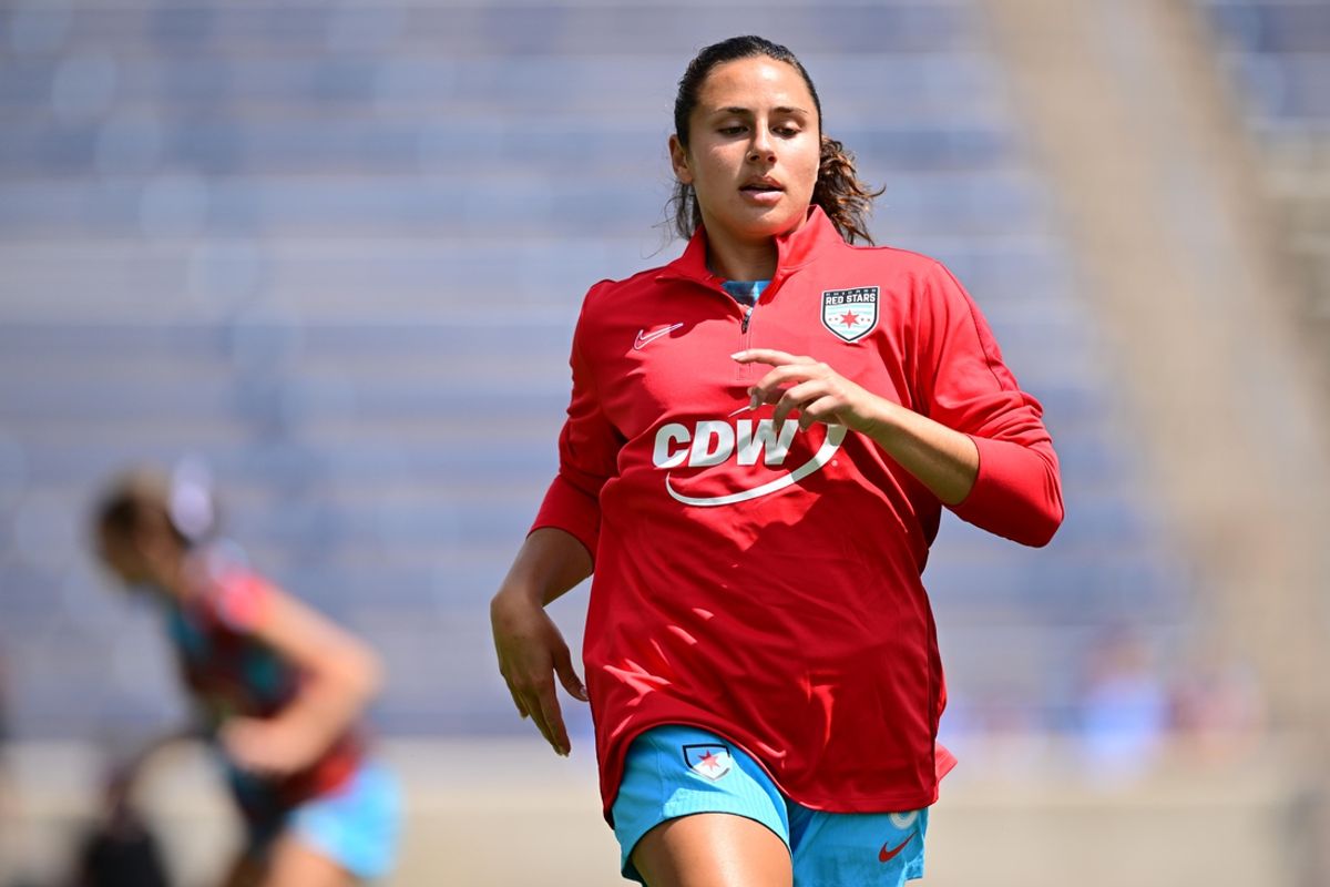 Jul 6, 2024; Bridgeview, Illinois, USA; Chicago Red Stars defender Sam Staab (3) warms up before a match against the Houston Dash at SeatGeek Stadium. Mandatory Credit: Daniel Bartel-USA TODAY Sports