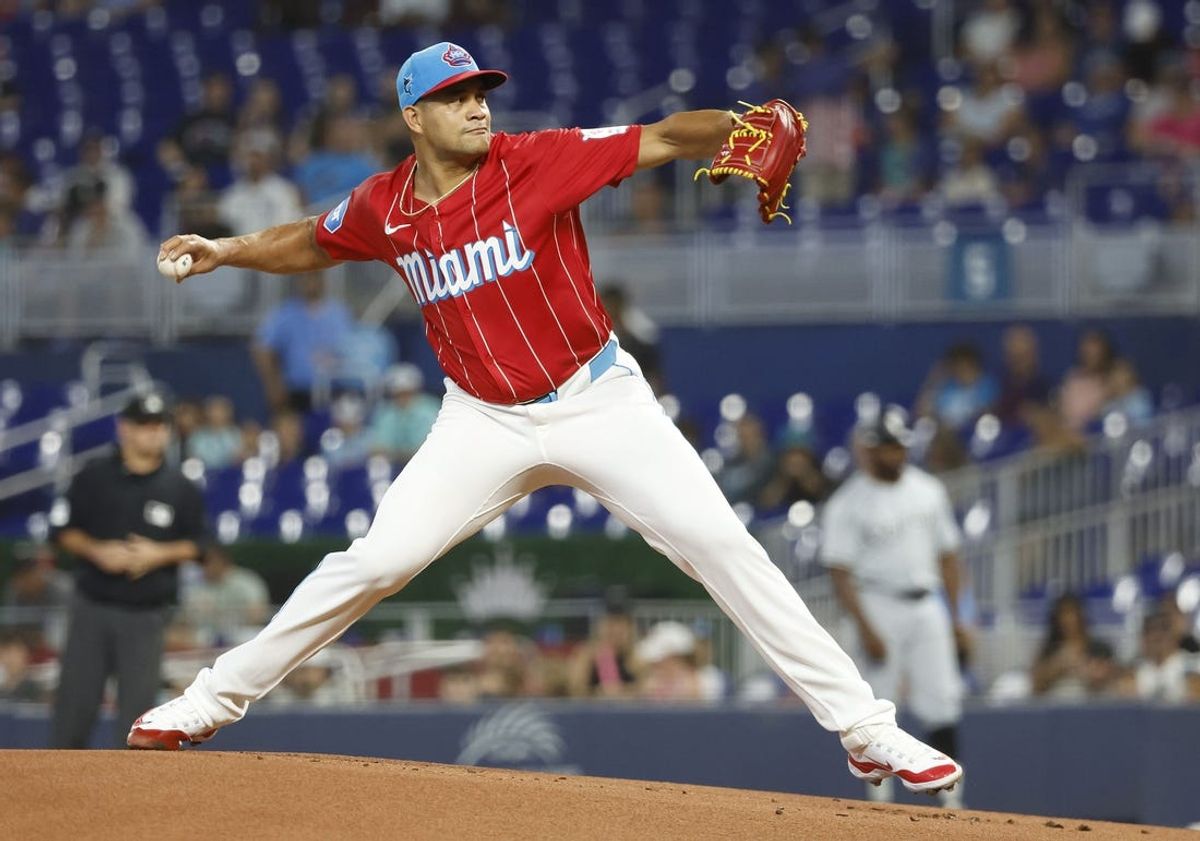 Jul 6, 2024; Miami, Florida, USA;  Miami Marlins starting pitcher Yonny Chirinos (26) pitches against the White Sox during the first inning at loanDepot Park. Mandatory Credit: Rhona Wise-USA TODAY Sports