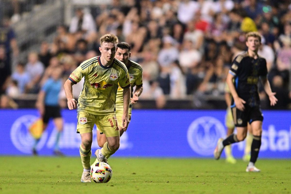 Jul 6, 2024; Philadelphia, Pennsylvania, USA; New York Red Bulls forward Cameron Harper (17) plays the ball in the second half against the Philadelphia Union at Subaru Park. Mandatory Credit: Caean Couto-USA TODAY Sports