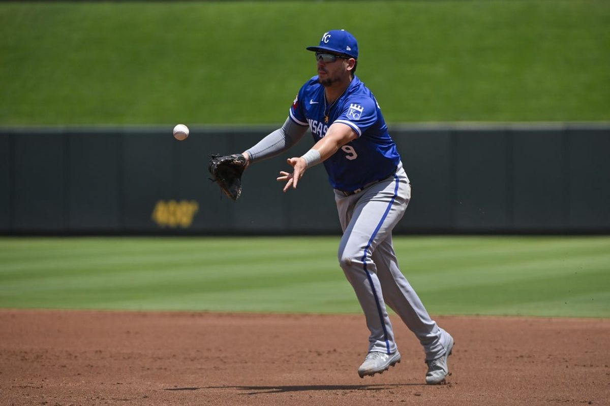 Jul 10, 2024; St. Louis, Missouri, USA;  Kansas City Royals first baseman Vinnie Pasquantino (9) flips to first base during the second inning against the St. Louis Cardinals at Busch Stadium. Mandatory Credit: Jeff Curry-USA TODAY Sports