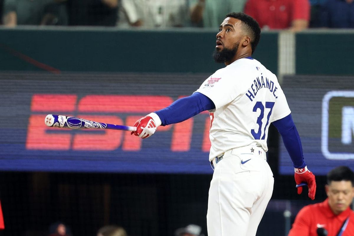 Jul 15, 2024; Arlington, TX, USA; National League outfielder Teoscar Hernandez of the Los Angeles Dodgers (37) competes during the 2024 Home Run Derby at Globe Life Field. Mandatory Credit: Kevin Jairaj-USA TODAY Sports