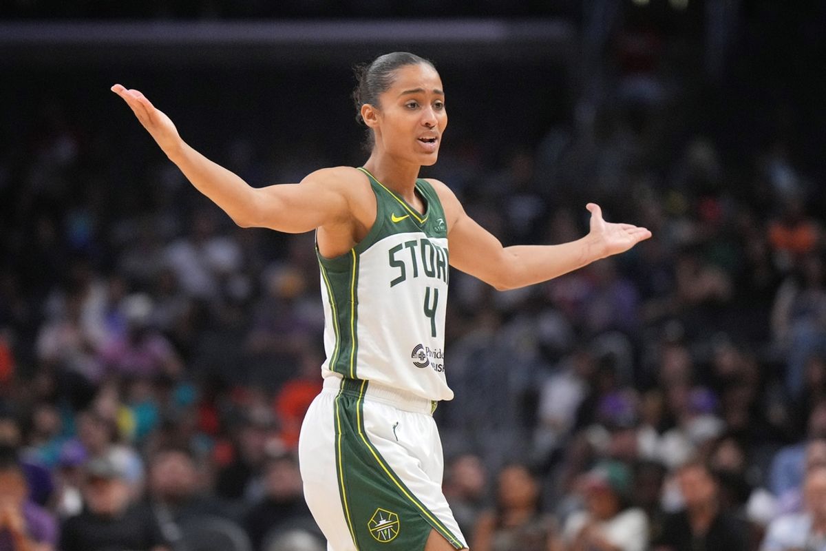 Jul 16, 2024; Los Angeles, California, USA; Seattle Storm guard Skylar Diggins-Smith (4) reacts in the second half against the LA Sparks at Crypto.com Arena. Mandatory Credit: Kirby Lee-Imagn Images