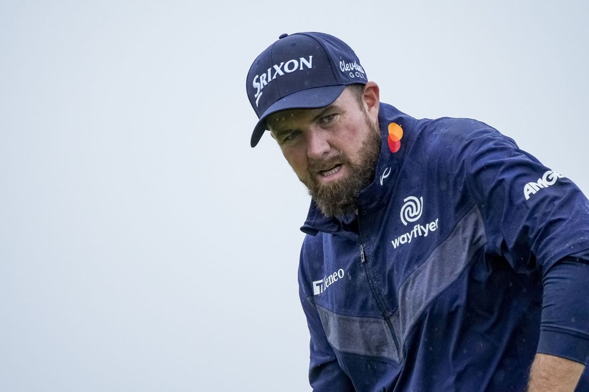 Jul 20, 2024; Ayrshire, SCT; Shane Lowry misses a long putt on the 15th hole during the third round of the Open Championship golf tournament at Royal Troon. Mandatory Credit: Jack Gruber-Imagn Images