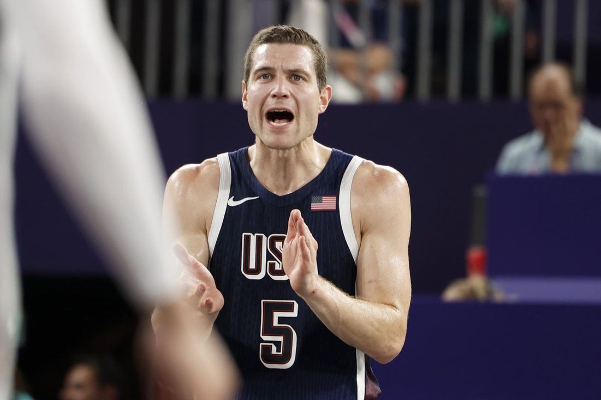 Jul 30, 2024; Paris, France; United States player Jimmer Fredette (5) reacts in the men’s pool basketball 3x3 game against Serbia during the Paris 2024 Olympic Summer Games at La Concorde 1. Mandatory Credit: Yukihito Taguchi-Imagn Images