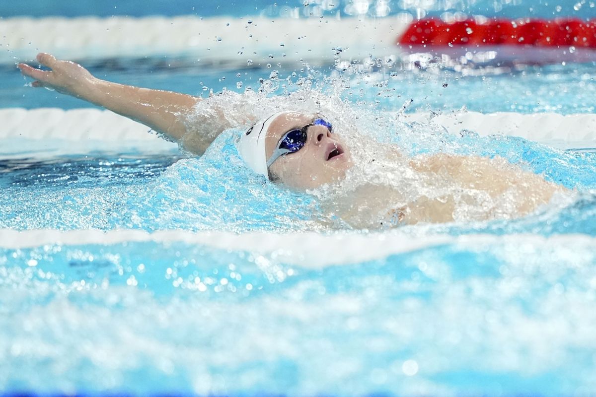 Nanterre, France; Hubert Kos (Hungary) in the men’s 200-meter backstroke preliminary heats during the Paris 2024 Olympic Summer Games at Paris La Défense Arena. Mandatory Credit: Grace Hollars-USA TODAY Sports