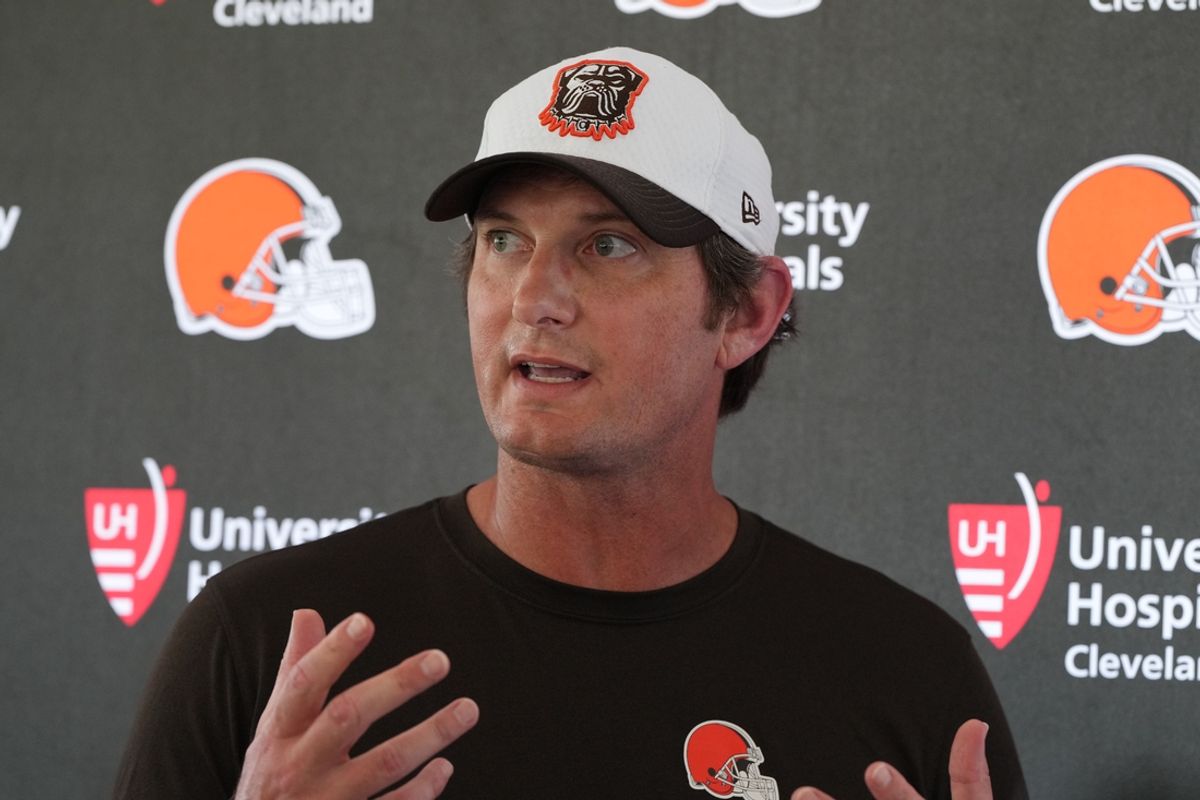 Aug 5, 2024; Cleveland Browns offensive coordinator Ken Dorsey during a press conference at the Browns training facility in Berea, Ohio. Mandatory Credit: Bob Donnan-Imagn Images