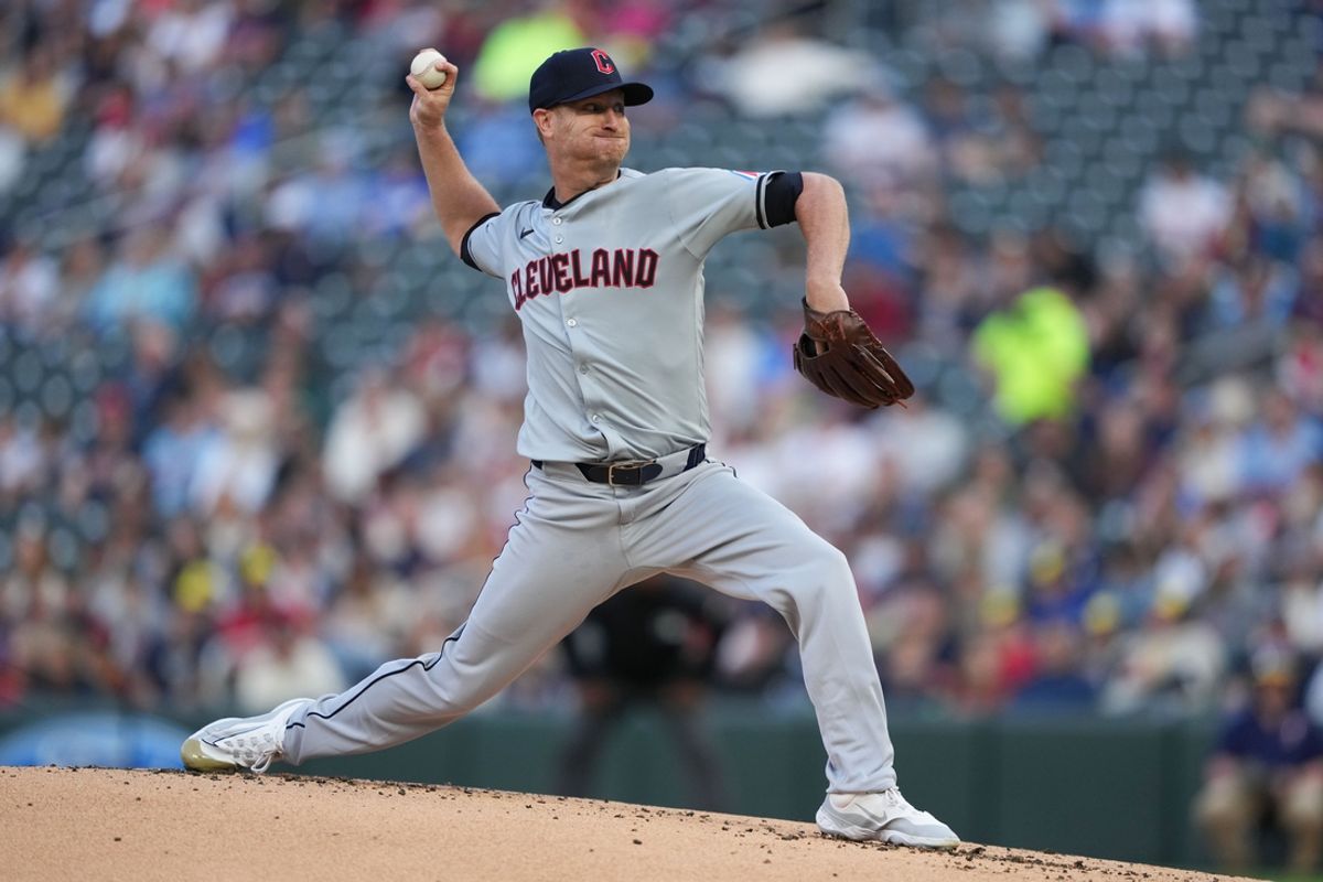 Aug 9, 2024; Minneapolis, Minnesota, USA; Cleveland Guardians starting pitcher Alex Cobb (35) delivers a pitch during the first inning against the Minnesota Twins at Target Field. Mandatory Credit: Jordan Johnson-Imagn Images