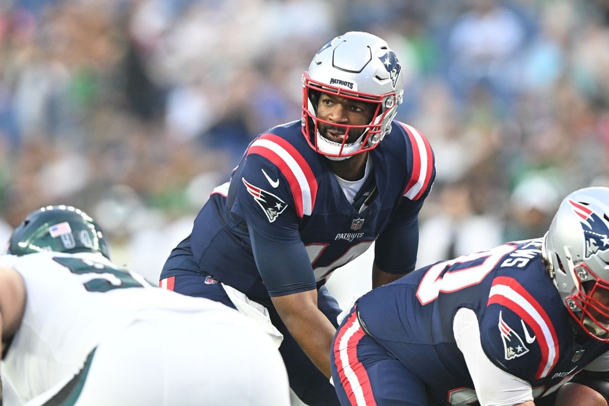 Aug 15, 2024; Foxborough, Massachusetts, USA; New England Patriots quarterback Jacoby Brissett (13) waits for the snap against the Philadelphia Eagles during the first half at Gillette Stadium. Mandatory Credit: Brian Fluharty-USA TODAY Sports