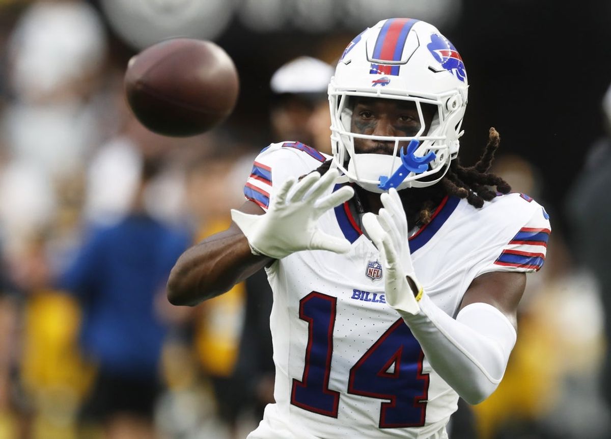 Aug 17, 2024; Pittsburgh, Pennsylvania, USA;  Buffalo Bills  wide receiver Deon Cain (14) warms up before a game against the Pittsburgh Steelers at Acrisure Stadium. Mandatory Credit: Charles LeClaire-Imagn Images