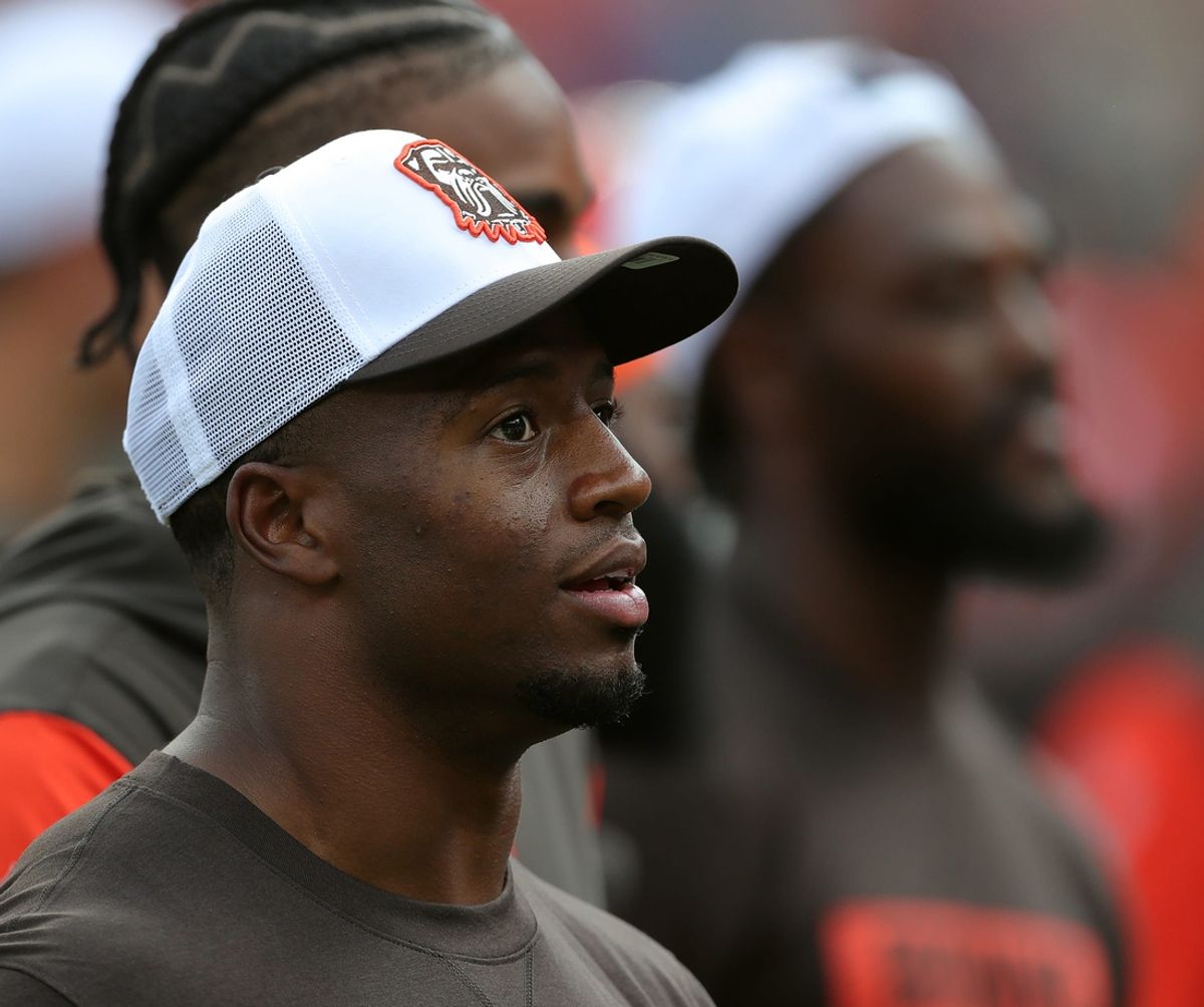 Cleveland Browns running back Nick Chubb takes in the crowd before an NFL preseason football game at Cleveland Browns Stadium, Saturday, Aug. 17, 2024, in Cleveland, Ohio.