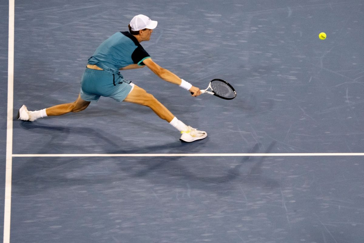 Jannik Sinner, of Italy, returns to Alexander Zverev, of Germany, during the Cincinnati Open at the Lindner Family Tennis Center in Mason on Sunday, Aug. 18, 2024.