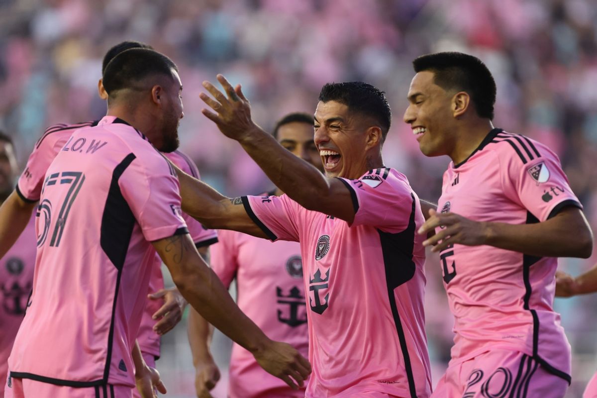 Aug 24, 2024; Fort Lauderdale, Florida, USA; Inter Miami forward Luis Suarez (9) celebrates a goal with teammates in the first half against the FC Cincinnati at Chase Stadium. Mandatory Credit: Sam Navarro-USA TODAY Sports