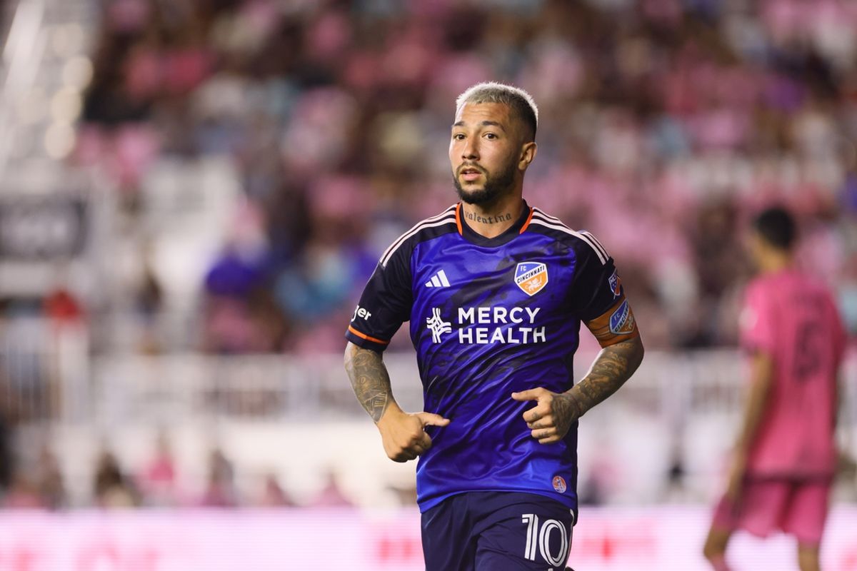 Aug 24, 2024; Fort Lauderdale, Florida, USA; FC Cincinnati midfielder Luciano Acosta (10) reacts in the second half against the Inter Miami at Chase Stadium. Mandatory Credit: Sam Navarro-Imagn Images