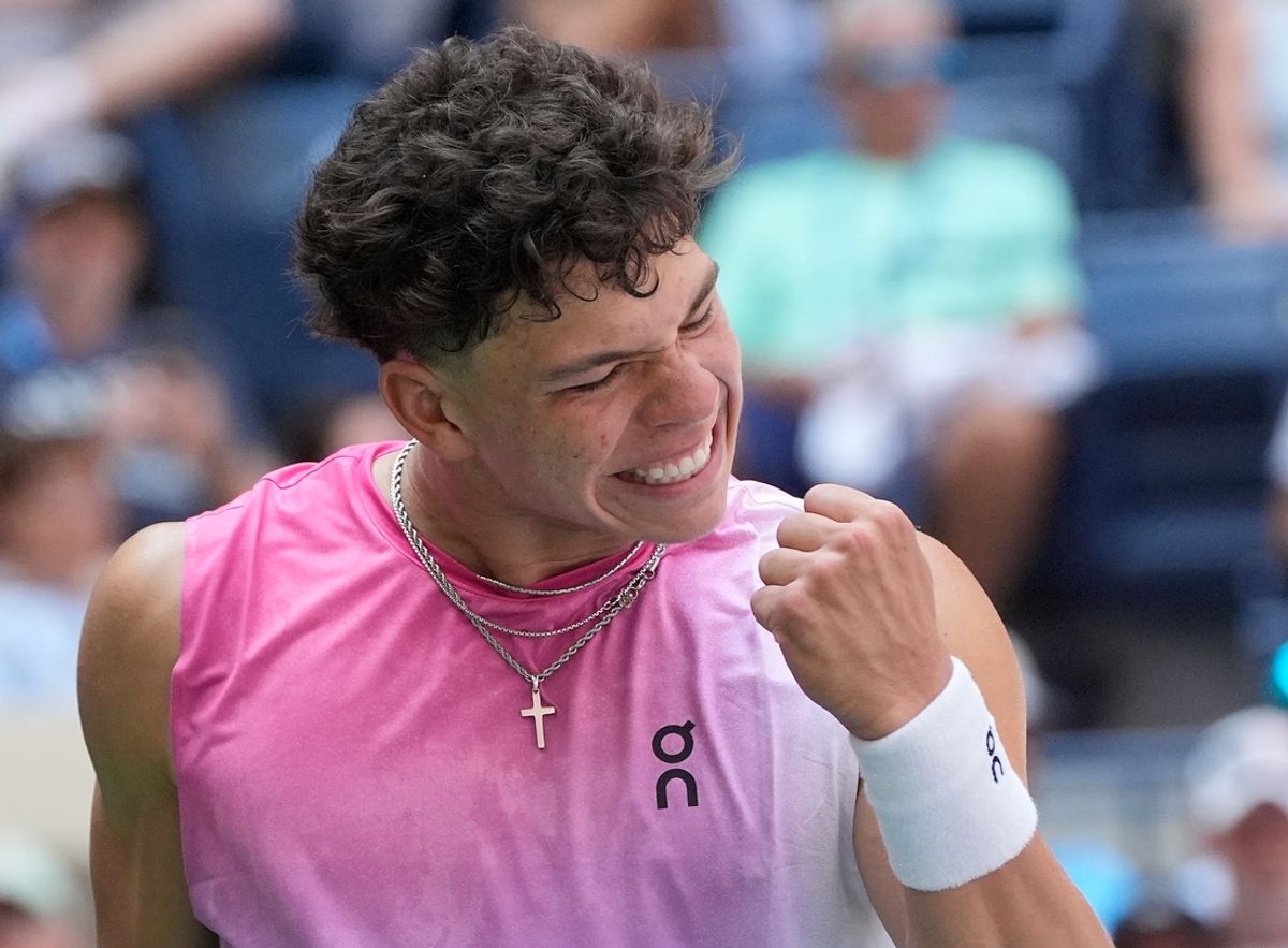 Aug 26, 2024; Flushing, NY, USA; Ben Shelton of the USA reacts to a winner against Dominic Thiem of Austria on day one of the 2024 U.S. Open tennis tournament at USTA Billie Jean King National Tennis Center. Mandatory Credit: Robert Deutsch-USA TODAY Sports