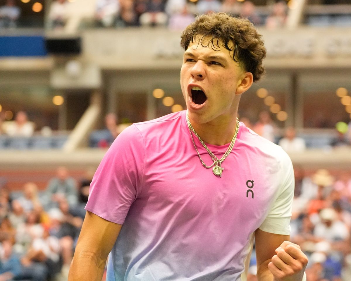 Aug 30, 2024; Flushing, NY, USA; Ben Shelton (USA) after a winner to Frances Tiafoe (USA) on day five of the 2024 U.S. Open tennis tournament at USTA Billie Jean King National Tennis Center. Mandatory Credit: Robert Deutsch-Imagn Images