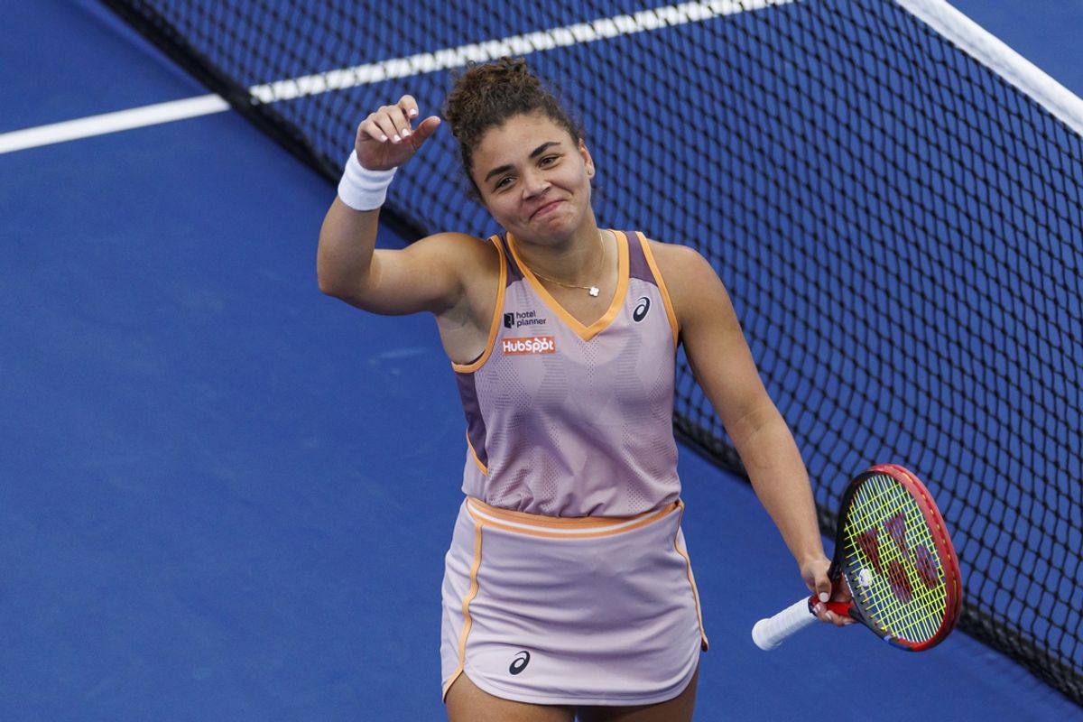 Aug 29, 2024; Flushing, NY, USA;  Jasmine Paolini of Italy in action against Yulia Putintseva of Kazakhstan on day six of the 2024 U.S. Open tennis tournament at the USTA Billie Jean King National Tennis Center. Mandatory Credit: Mike Frey-Imagn Images