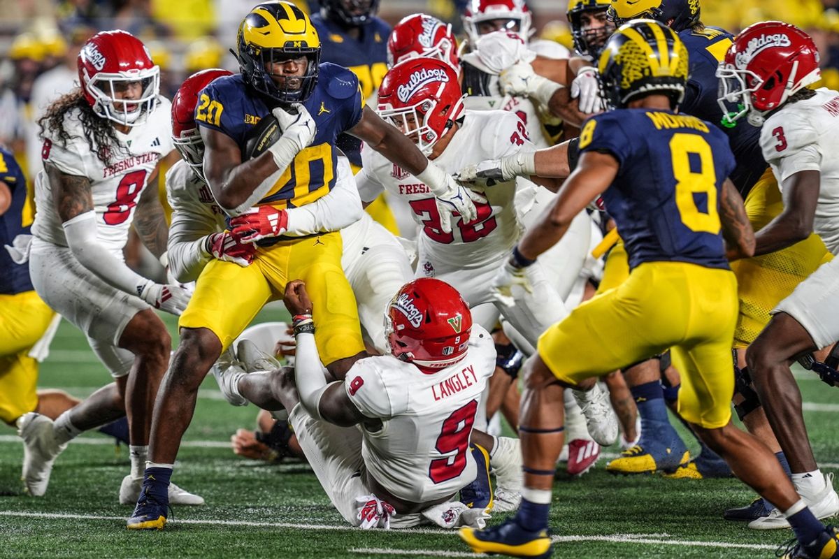 Michigan running back Kalel Mullings (20) runs during the 1st half against Fresno State at Michigan Stadium at Michigan Stadium in Ann Arbor on Saturday, Aug. 31, 2024.