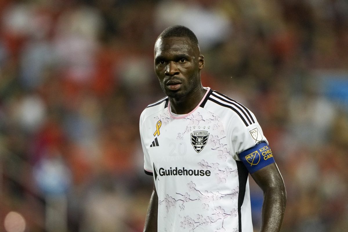 Aug 31, 2024; Toronto, Ontario, CAN;  D.C. United forward Christian Benteke (20) looks on against Toronto FC during the second half at BMO Field. Mandatory Credit: Kevin Sousa-Imagn Images