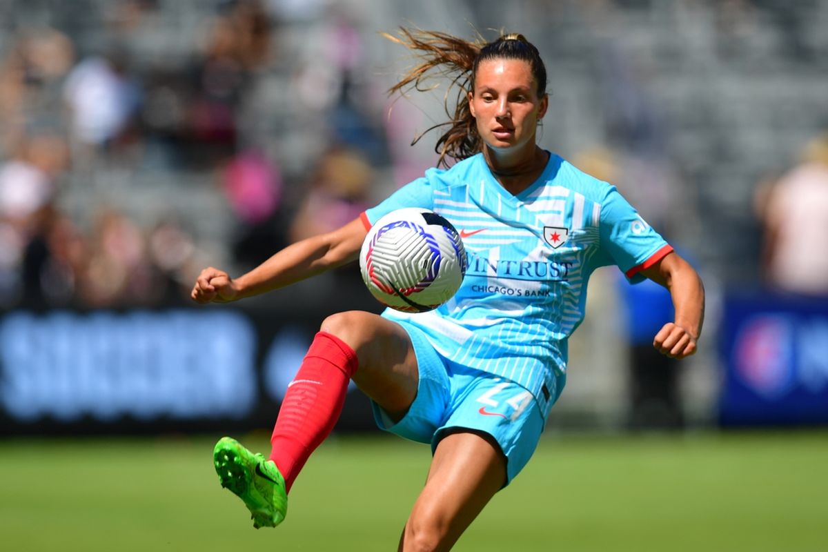 Sep 1, 2024; Los Angeles, California, USA; Chicago Red Stars forward Jenna Bike (24) traps the ball during the second half against Angel City FC at BMO Stadium. Mandatory Credit: Gary A. Vasquez-Imagn Images