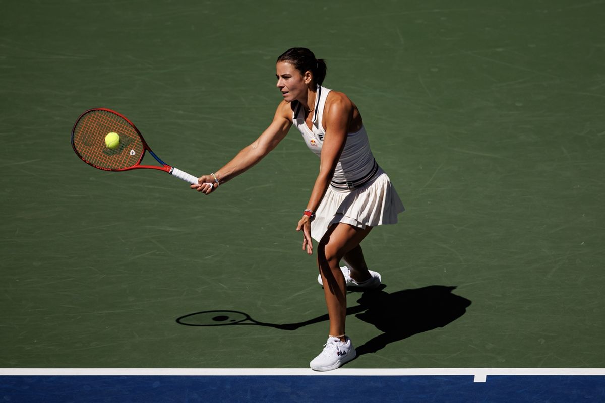 Sept 3, 2024; Flushing, NY, USA;  Emma Navarro (USA) in action against Paula Badosa (ESP) on day nine of the 2024 U.S. Open tennis tournament at USTA Billie Jean King National Tennis Center. Mandatory Credit: Mike Frey-Imagn Images