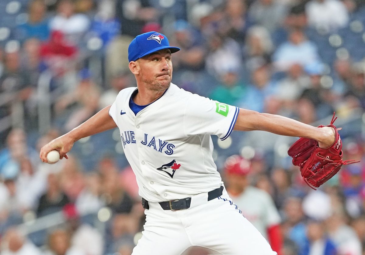 Sep 3, 2024; Toronto, Ontario, CAN; Toronto Blue Jays starting pitcher Chris Bassitt (40) throws a pitch against the Philadelphia Phillies during the first inning at Rogers Centre. Mandatory Credit: Nick Turchiaro-Imagn Images