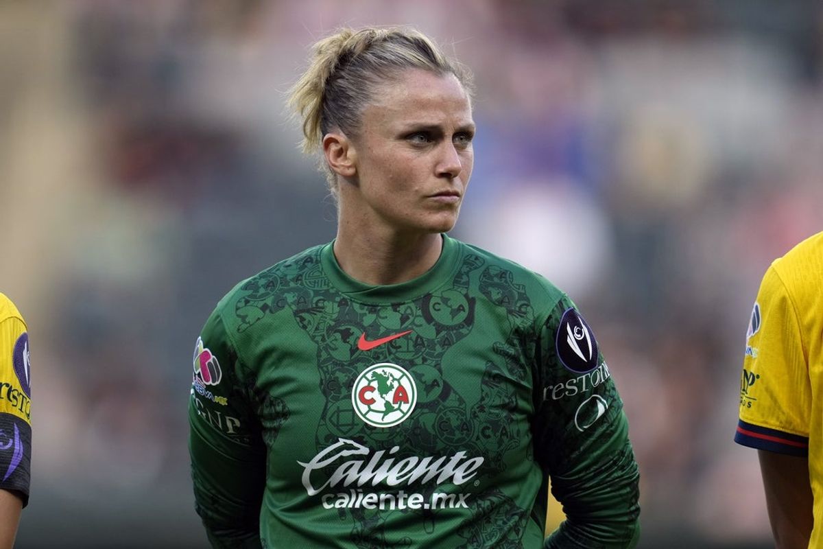Sep 4, 2024; Portland, OR, USA; Club America goalkeeper Sandra Panos (1) looks on before the match against Portland Thorns FC at Providence Park. Mandatory Credit: Soobum Im-Imagn Images